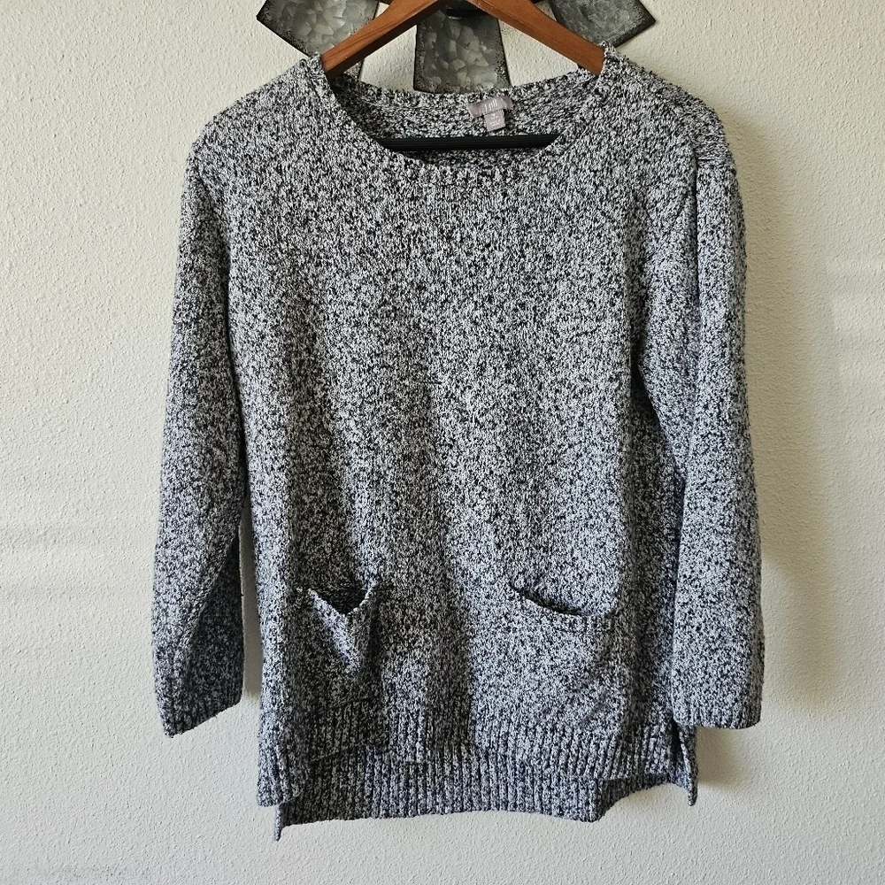 J.Jill Women's Gray Front Pockets knit Casual Chic comfy Sweater Size M.
